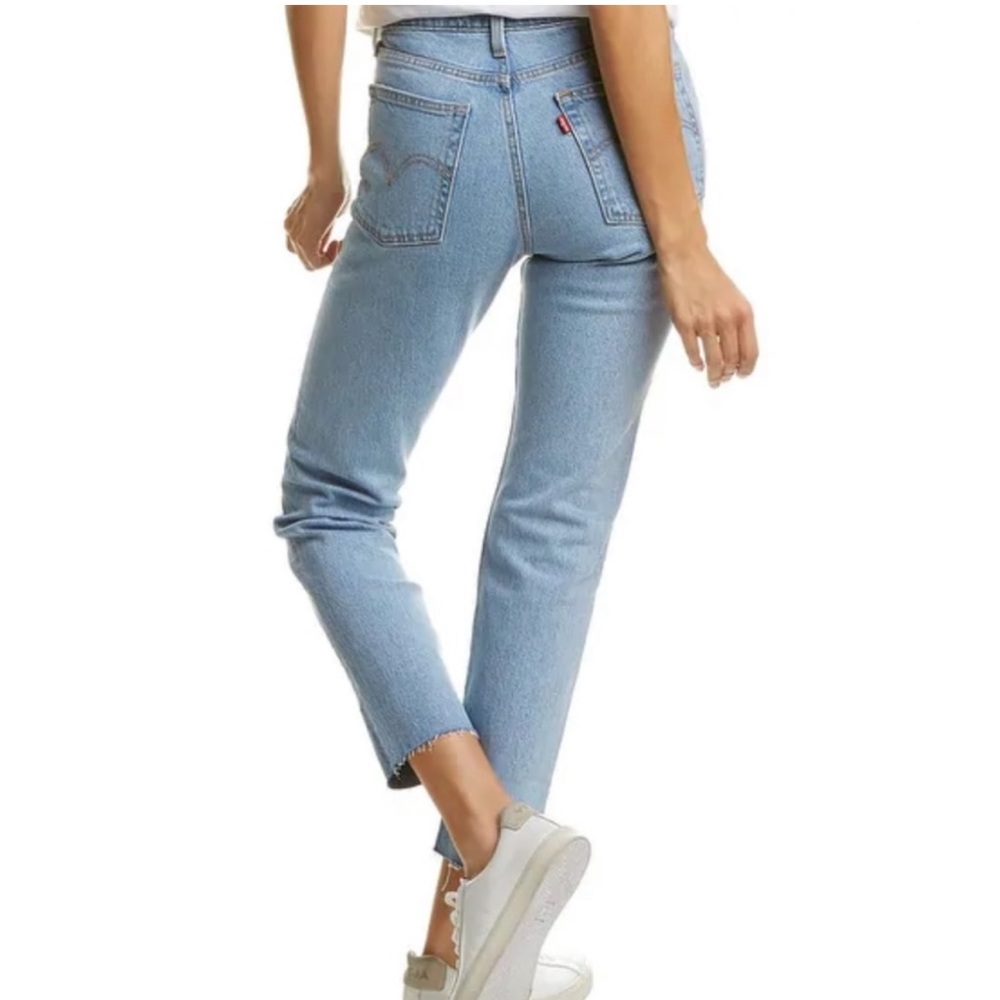 Levi’s Wedgie Jeans